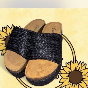 Free People Black and Tan Woven Mules